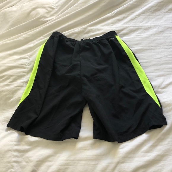 Nike Dri-Fit Shorts - Picture 4 of 5